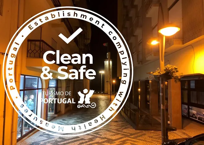 Castelo Do Relogio By Ferias Em Figueira