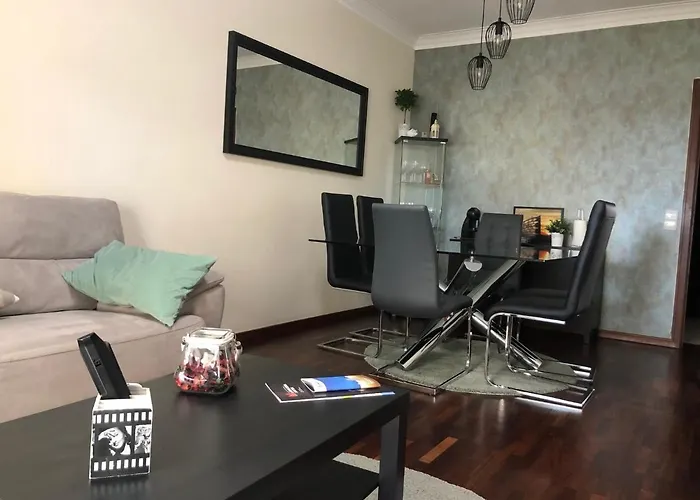 Lägenhet Castelo Do Relogio By Ferias Em Figueira