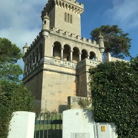 Castelo Do Relogio By Ferias Em Figueira