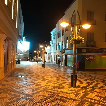 Castelo Do Relogio By Ferias Em Figueira Apartment