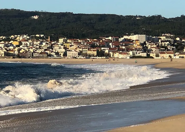 Castelo Do Relogio By Ferias Em Figueira